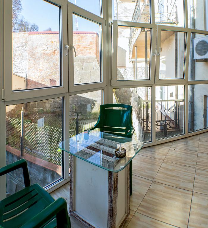 Apartment On Hutsulska 24H Electric Lviv Exterior photo